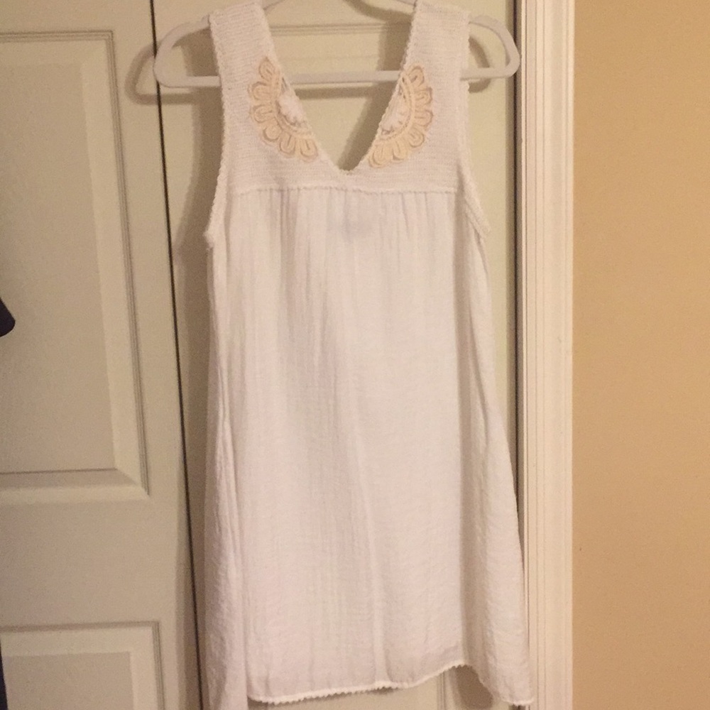 BCBG Maxazria white summer dress
